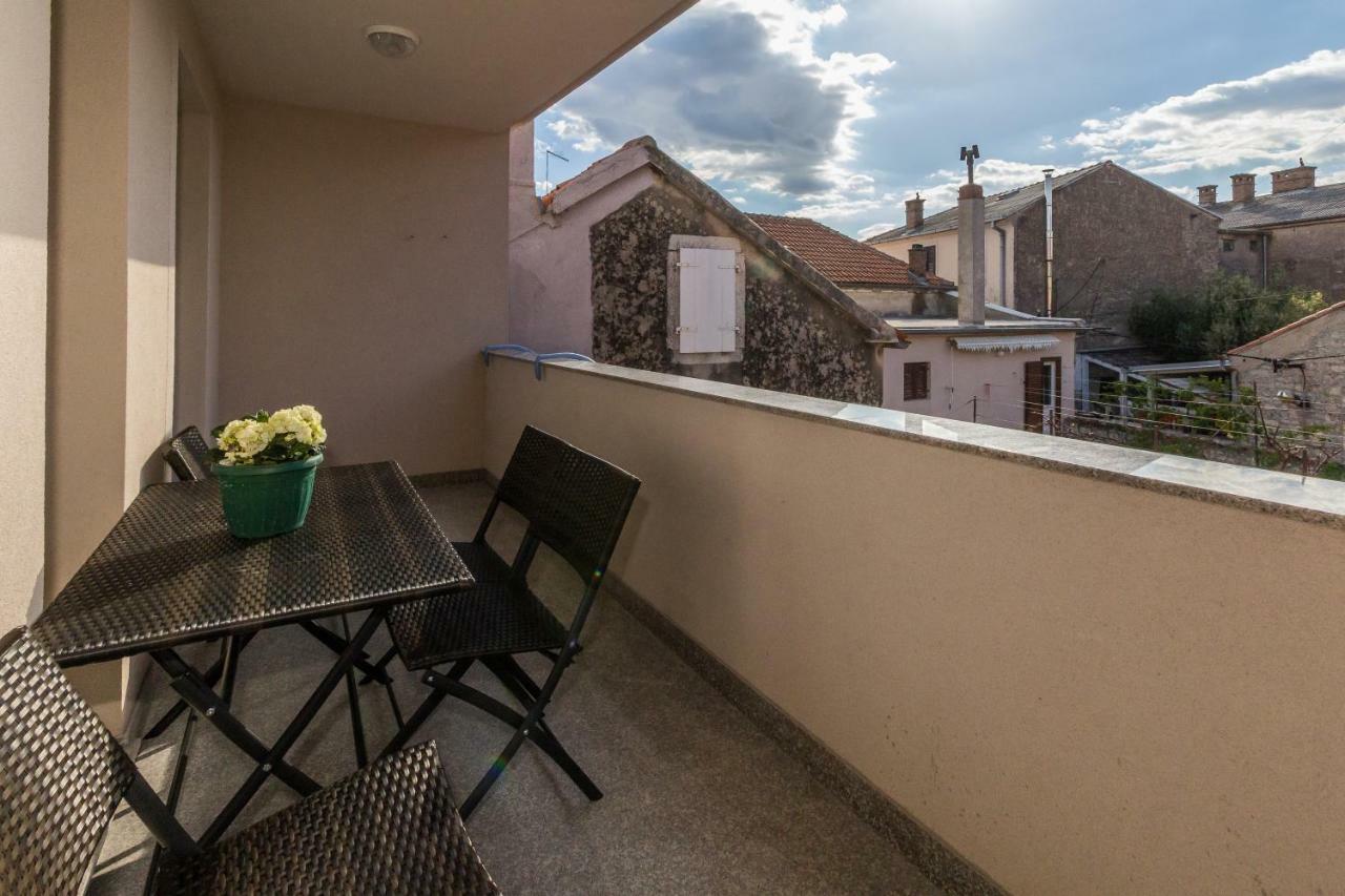 App Joly In Center Old Town Apartman Biograd na Moru Kültér fotó